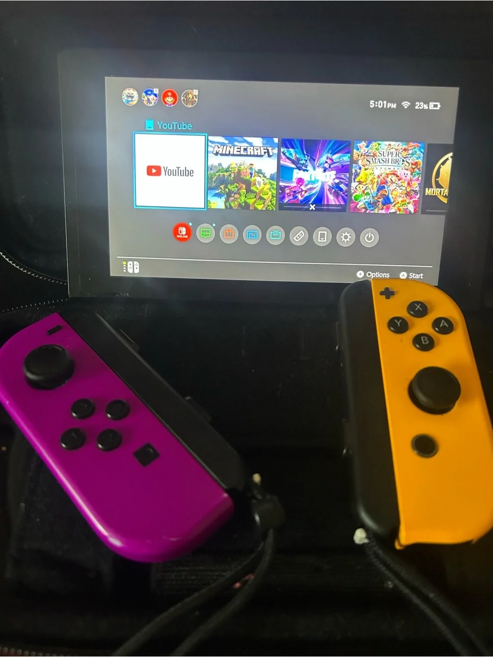 Nintendo Switch Bundle + 4 Games (Smash Bros, Minecraft, MK11, Crash Bandicoot)